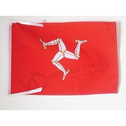 Isle of Man Flagge 18 '' x 12 '' Schnüre - Manx - englische kleine Flaggen 30 x 45cm - Banner 18x12 in