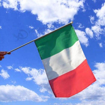 Copa del mundo 14 * 21 cm Italia bandera ondeando a mano