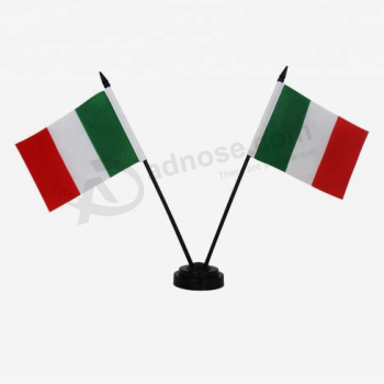 bandera de mesa italia con base de metal / bandera de escritorio italia con soporte y poste