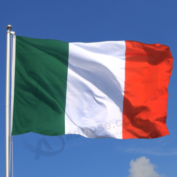 Italiaanse vlaggen Italiaanse vlaggen de Italiaanse nationale vlag