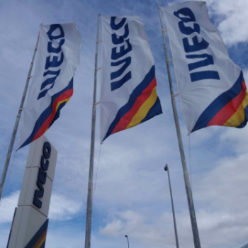 banner pubblicitario iveco rettangolo palo segno personalizzato