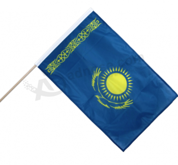 Fábrica que vende directamente la bandera ondeando a mano de Kazajstán