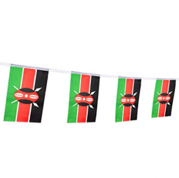 Banderas de la bandera del empavesado del país de Kenia para la celebración