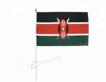 banderas de encargo baratas de Kenia del poliéster que agitan a mano