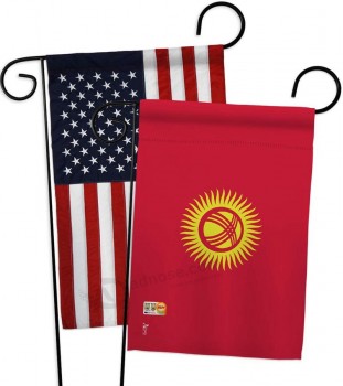 세계 국적의 키르기스스탄 깃발 장식 세로 13 