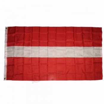 3x5ft bandera de país de Letonia de alta calidad barata con dos ojales bandera personalizada / 90 * 150 cm todas las banderas de países del mundo
