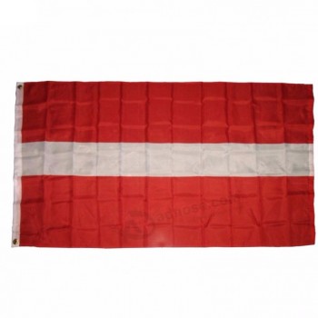 barato custom made atacado bandeira do país da letónia