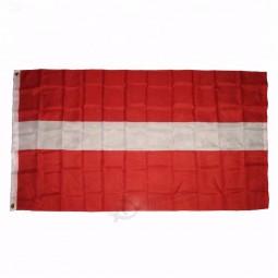90 * 150cm kundenspezifische lettland nationalflagge 100% polyester flagge