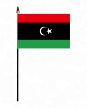 billige kundenspezifische Polyester Libyen Hand wehende Flaggen