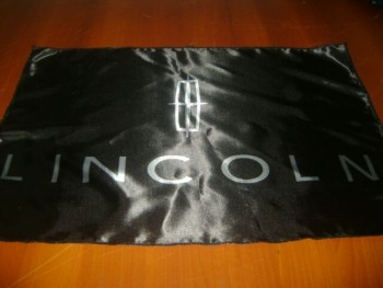 Lincoln logo 20x30 