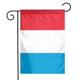 극을 가진 소형 정원 룩셈부르크 깃발을 인쇄하는 승화
