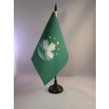 bandiera tavolo da macao bandiera 5 '' x 8 '' - bandiera da scrivania macanese 21 x 14 cm - bastone e base in plastica nera