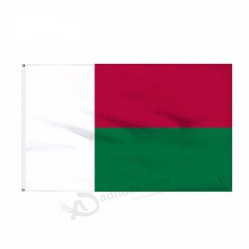 impresión personalizada de poliéster rojo blanco verde bandera de madagascar, grandes banderas de madagascar personalizadas