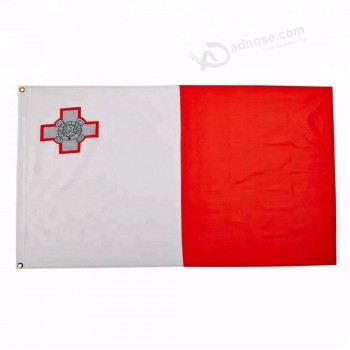 bandeira nacional do país maltês de tamanho padrão