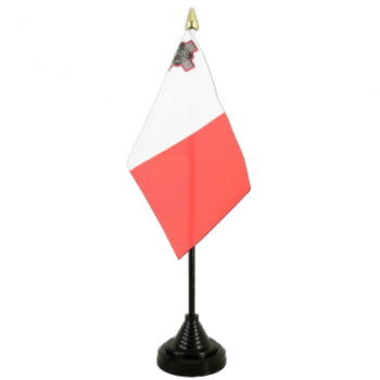 мальтийский национальный настольный флаг / мальтийский деревенский флаг
