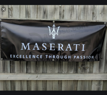 banner de retângulo maserati decorativo ao ar livre para publicidade