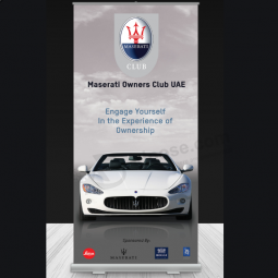 hoge kwaliteit oprolstandaard voor maserati-reclame