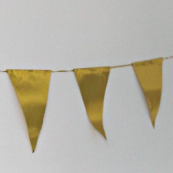 triángulo personalizado decoración del festival empavesado de oro metálico