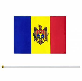 bandera ondeando a mano de poliéster moldavia con poste de plástico