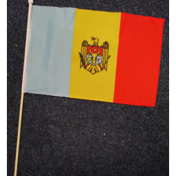 bandeira de mão do país de moldávia bandeiras de mão de moldávia