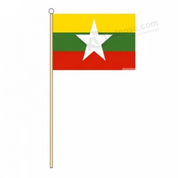 personalizado cualquier logotipo entrega rápida bandera ondeando a mano birmania con palo de plástico