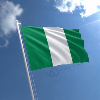 Proveedor vendedor caliente de la bandera de la bandera de Nigeria del poliéster