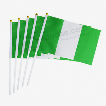 impresión digital personalizada bandera ondeando a mano nigeria