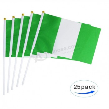Nigeria mini bandera pequeña de mano bandera de palo nigeriano