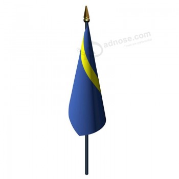 Bandera de 4 pulgadas x 6 pulgadas de Nauru con bastón y lanza de alta calidad