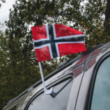 극을 가진 뜨개질을 한 폴리 에스테 노르웨이 국가 차 깃발