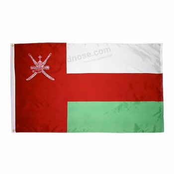 Vente chaude 90cm x 150cm personnalisé polyester sublimation numérique extérieur oman drapeaux