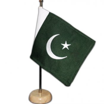 Bandera de mesa nacional de Pakistán / Bandera de escritorio de país de Pakistán con base de madera