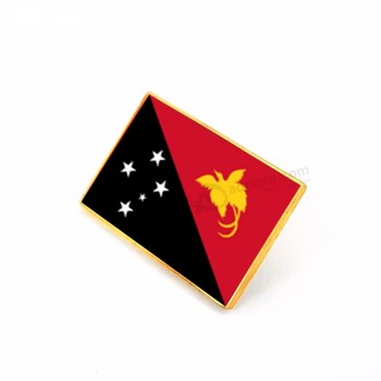 Personnalisé ventes chaudes Alliage de zinc Métal Papouasie-Nouvelle-Guinée Drapeaux nationaux pour cadeau en relief Col revers nouvel an cadeaux épingle en métal