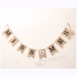 Vente chaude Miss To Mrs Banner Jute Tissu Nid d’ange 8pcs Drapeaux Vintage bricolage Bannières en toile de jute