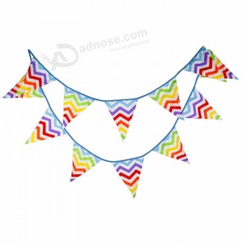 décoration d’anniversaire arc-en-ciel colorédrapeau et fanion