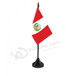 Factory supply office decorative Peru nation table flag