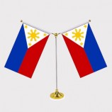 verschillende grootte filippijnen tafel vergadering bureau vlag