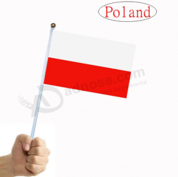 Poliéster 14x21cm bandera de Polonia con asta de plástico