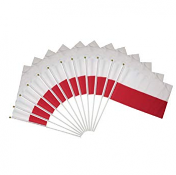 polyester Pologne pays main agitant drapeau en gros