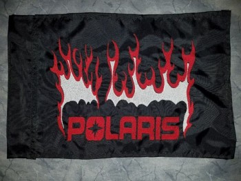 Drapeau POLARIS FLAMES ATV. Également idéal pour les Jeeps, les tricycles, les UTV, les vélos