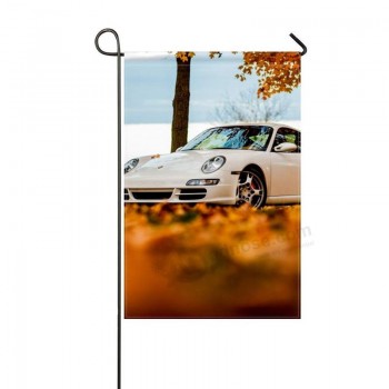 DongGan jardin drapeau arbres automne 911 blanc Porsche ciel feuilles 12x18 pouces (sans mât)