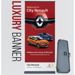 esposizione roll up stand fieristica renault di dimensioni standard