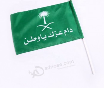Venta al por mayor bandera de la mano de arabia saudita país personalizado de doble capa mano ondeando la bandera