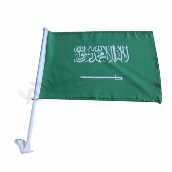 Фабрика сразу продает окно автомобиля флаг Саудовской Аравии с пластиковым полюсом