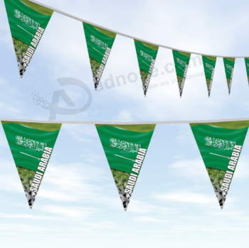 triángulo de poliéster saudi aradia cadena bandera bandera por mayor