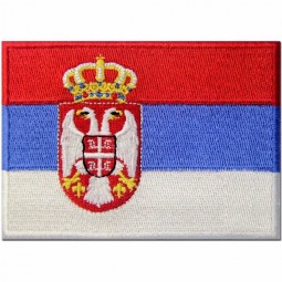 セルビアフラッグマシン刺繍パッチセルビアバルカン鉄縫い付け国章、バッジ、エンブレム、ジャケット、制服、シャツ