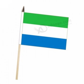 Mini drapeau de la Sierra Leone imprimé à la main imprimé pas cher avec mât