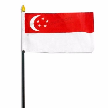 bandera de mano de singapur personalizada / bandera de ondear de mano de singapur con palo de plástico