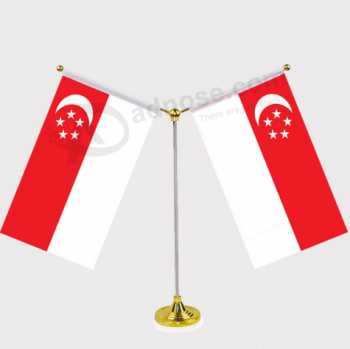 singapur national table flag / singapur country desk flag