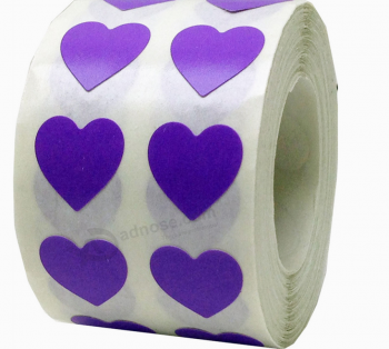 最优质的模切胶粘剂可爱的心贴有不同的颜色